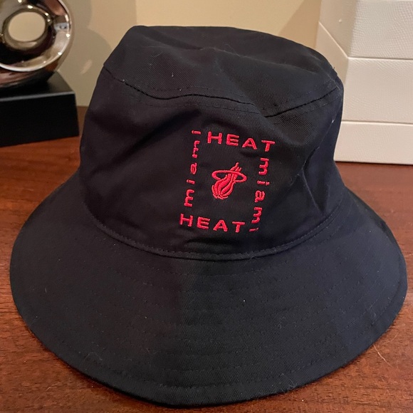 Miami Heat Bucket Hat - Picture 1 of 3